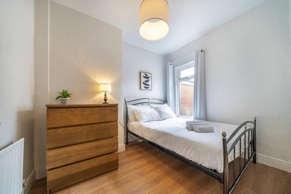 Cosy 2 Bedroom Town House Close To City Centre Belfast Extérieur photo